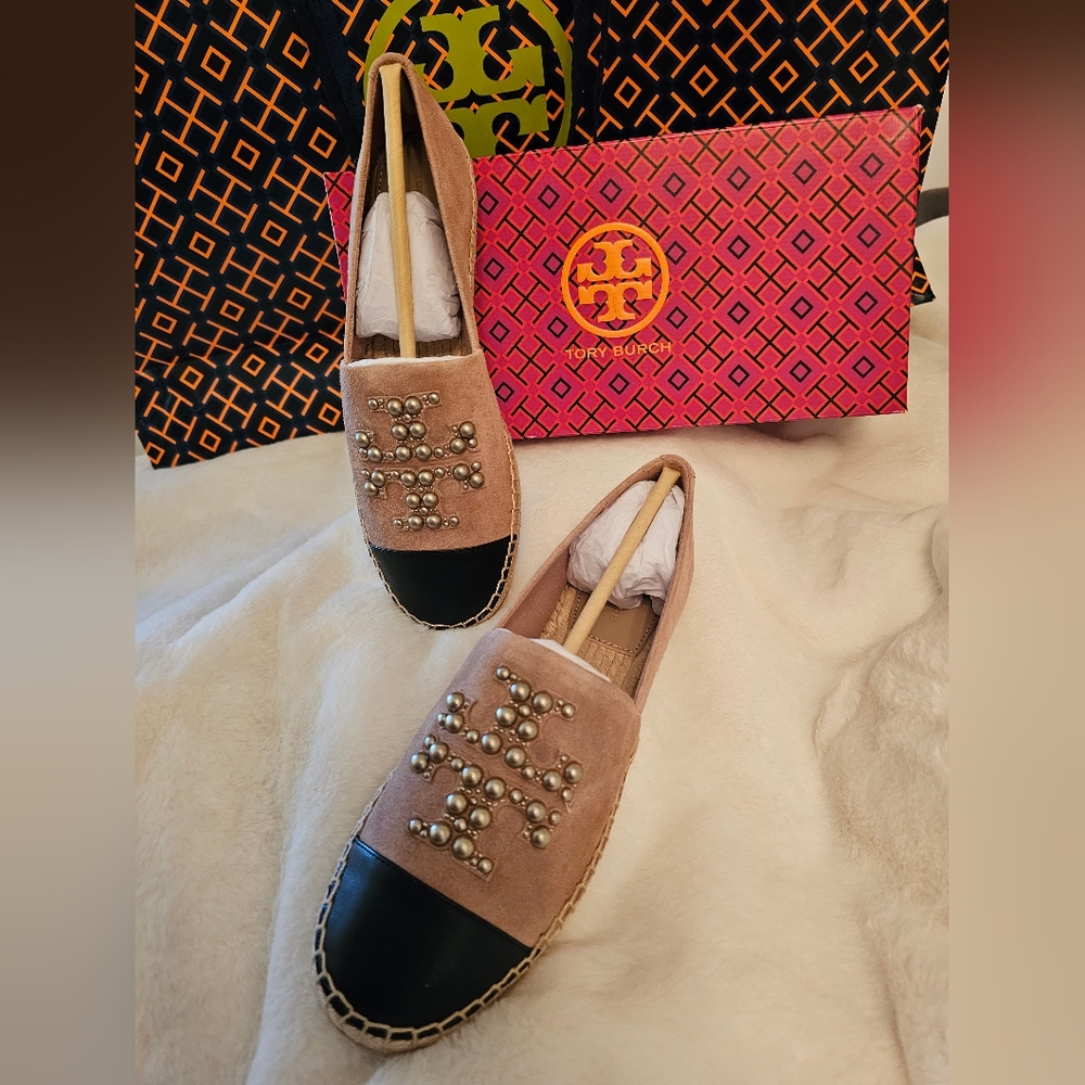 00224- NEW! TORY BURCH PEARL LOGO FLAT ESPADRILLE SENSORY MFO-SUEDE- - Picture 4 of 11